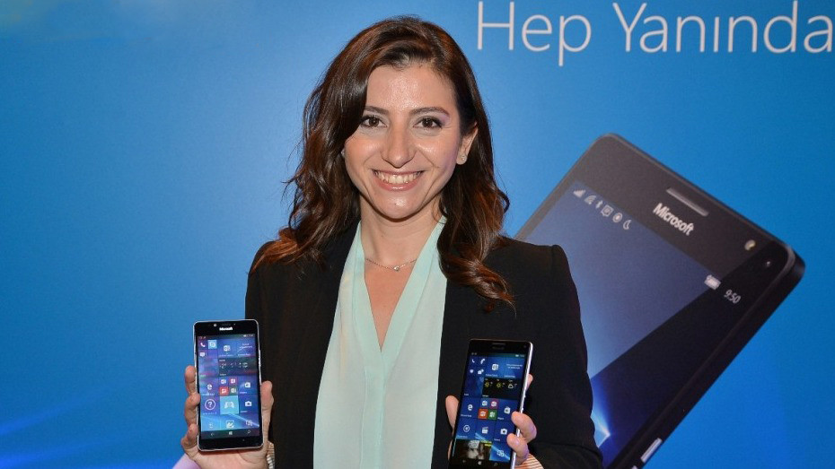 Microsoft Lumia 950 ve 950XL Satışa Sunuldu